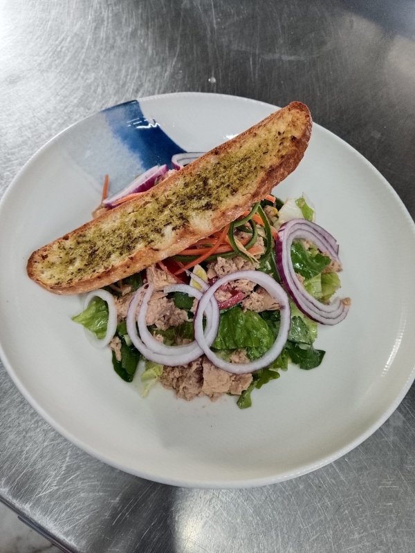 Ton Balıklı Salata